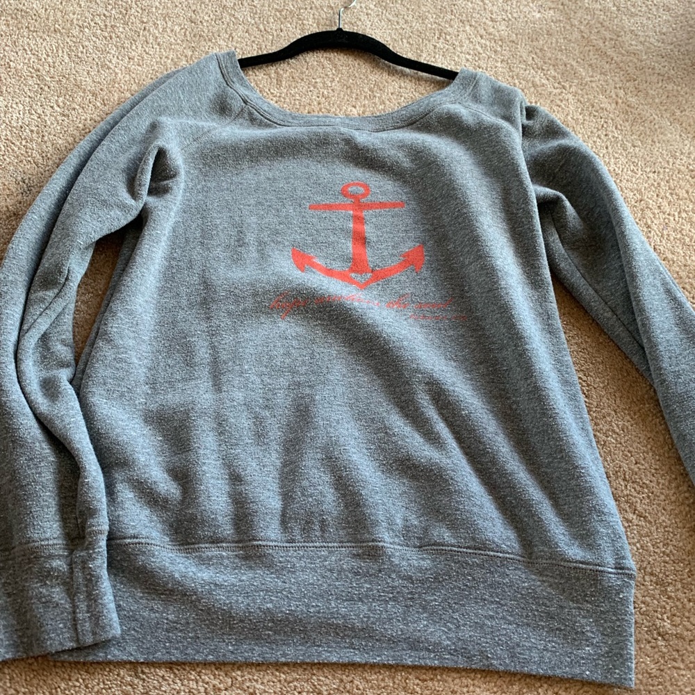 Gray sweatshirt